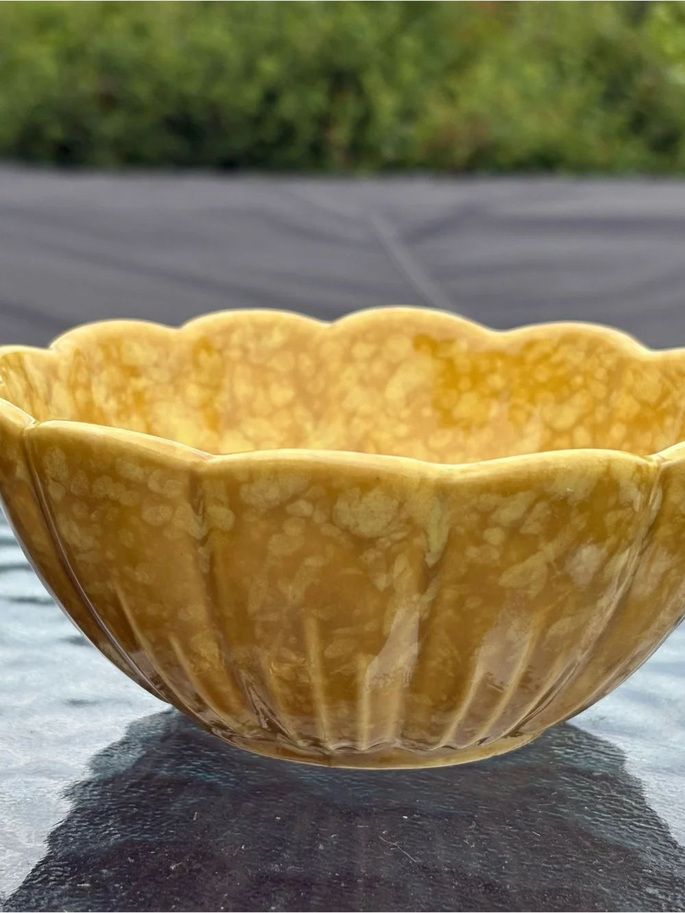 Vintage 1960’s 2pc McCoy USA 802 & 803 Mustard Pottery Bowl Set